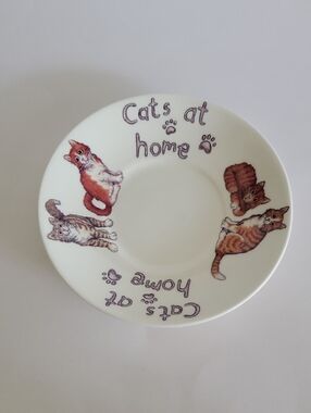 ROY KIRKHAM "CATS AT HOME" FINE BONE CHINA SAUCER